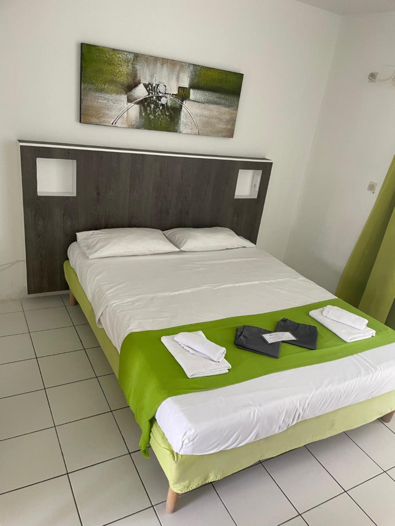 Les Creolines Aparthotel แซ็งต์-ลูซ ภายนอก รูปภาพ