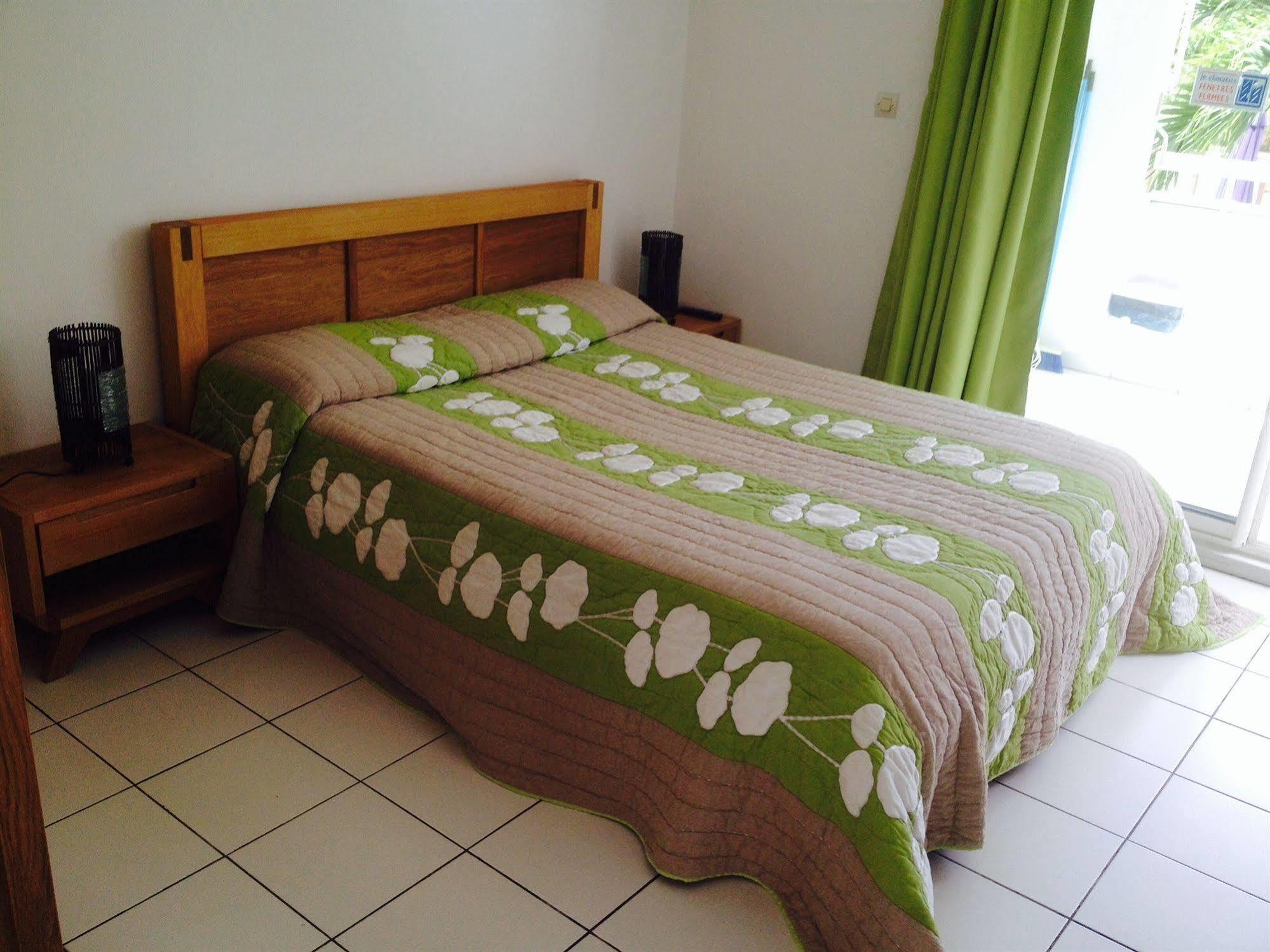 Les Creolines Aparthotel แซ็งต์-ลูซ ภายนอก รูปภาพ