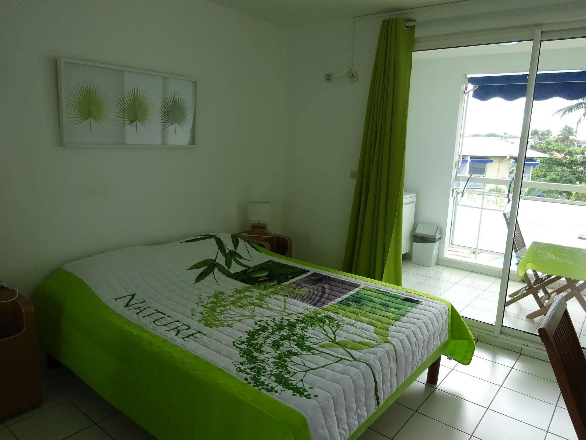 Les Creolines Aparthotel แซ็งต์-ลูซ ภายนอก รูปภาพ